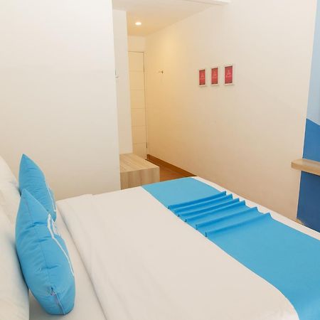 Hotel Beta Bajo Labuan Bajo Exterior foto