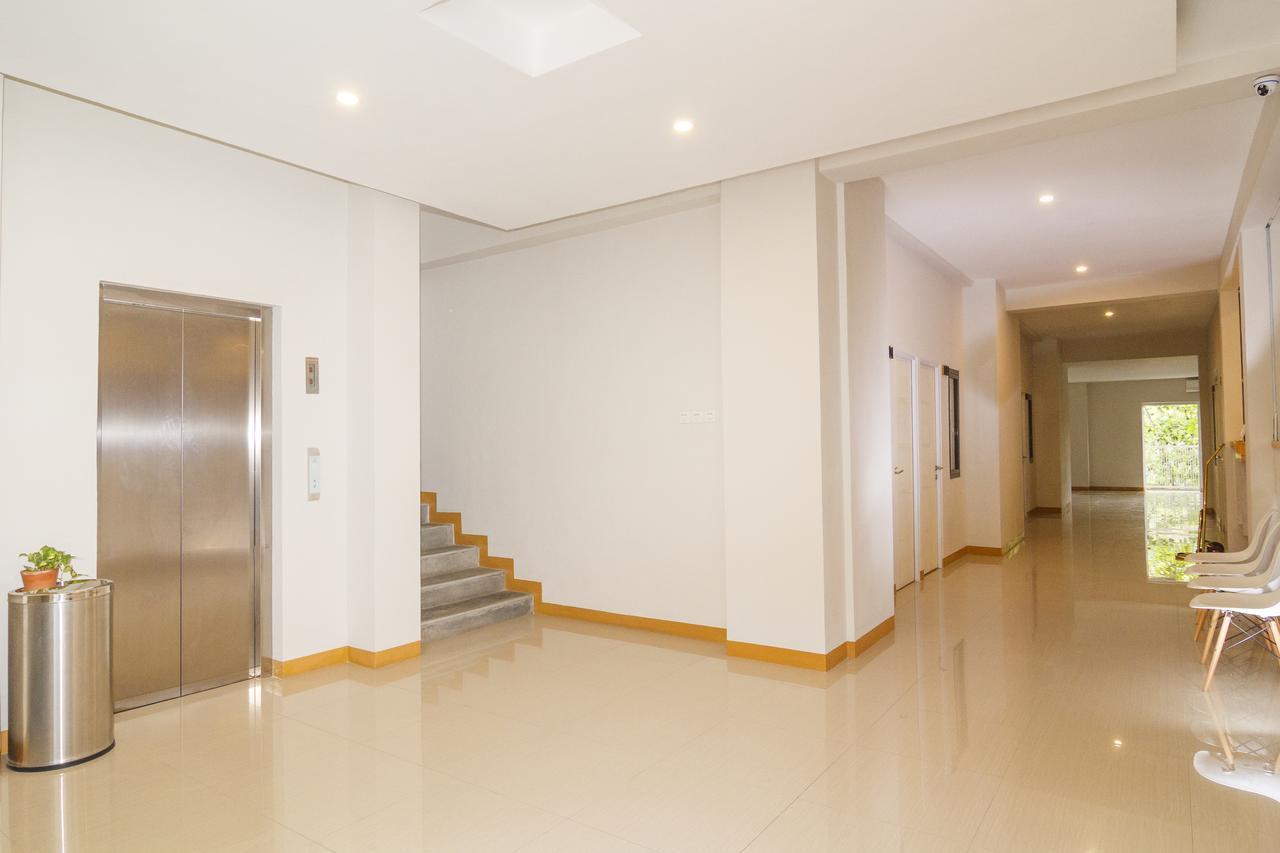 Hotel Beta Bajo Labuan Bajo Exterior foto