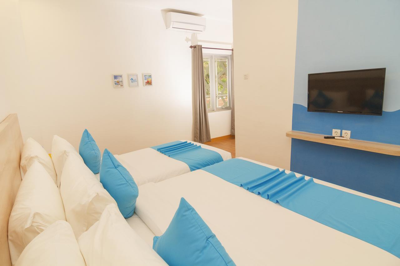 Hotel Beta Bajo Labuan Bajo Exterior foto